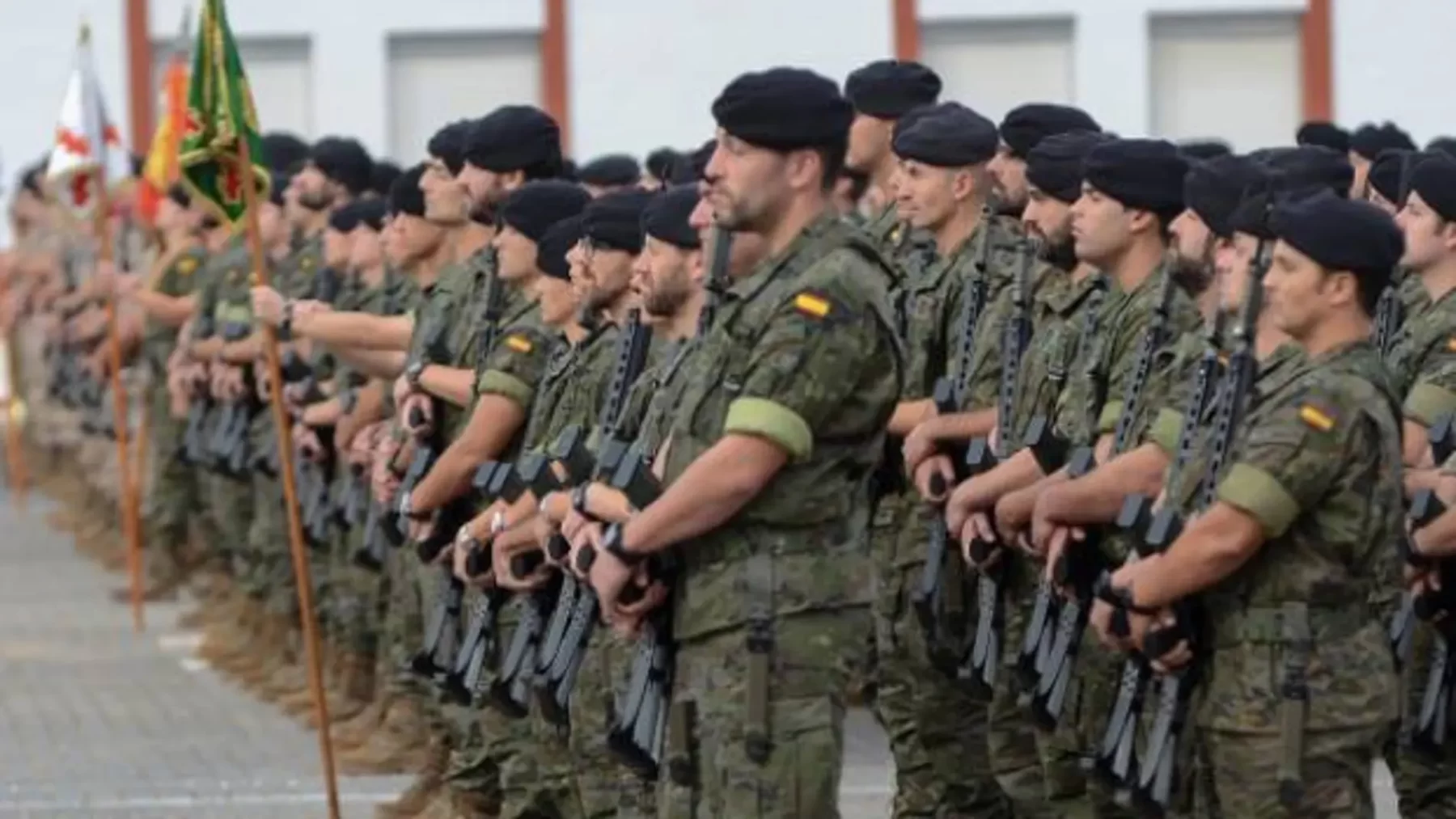 España enfrenta presiones de la OTAN para aumentar su gasto en defensa