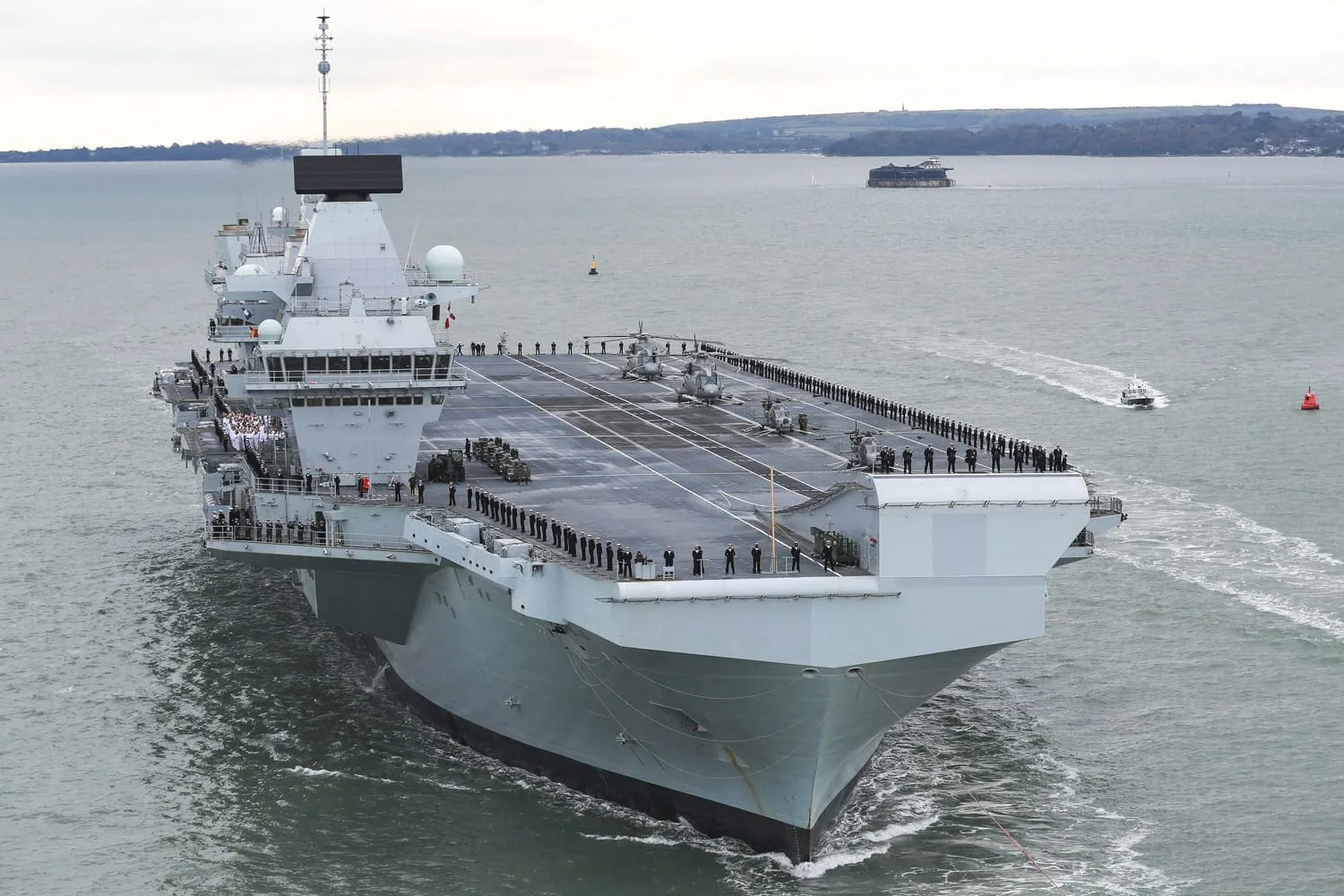 La Real Armada Británica se prepara para desplegar el portaaviones HMS Prince of Wales por 8 meses