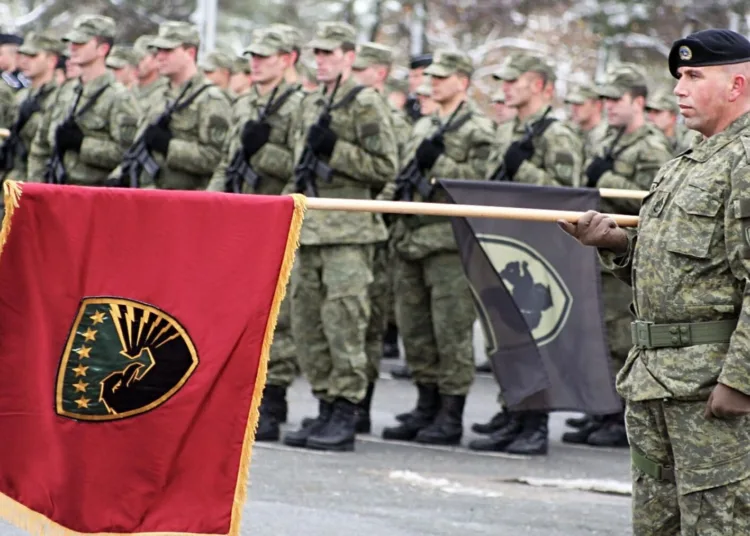 Fuerzas de Seguridad de Kosovo (Kosovo Security Forces). Foto: SUHEJLO (trabajo propio) vía Wikimedia Commons (CC BY-SA 3.0).