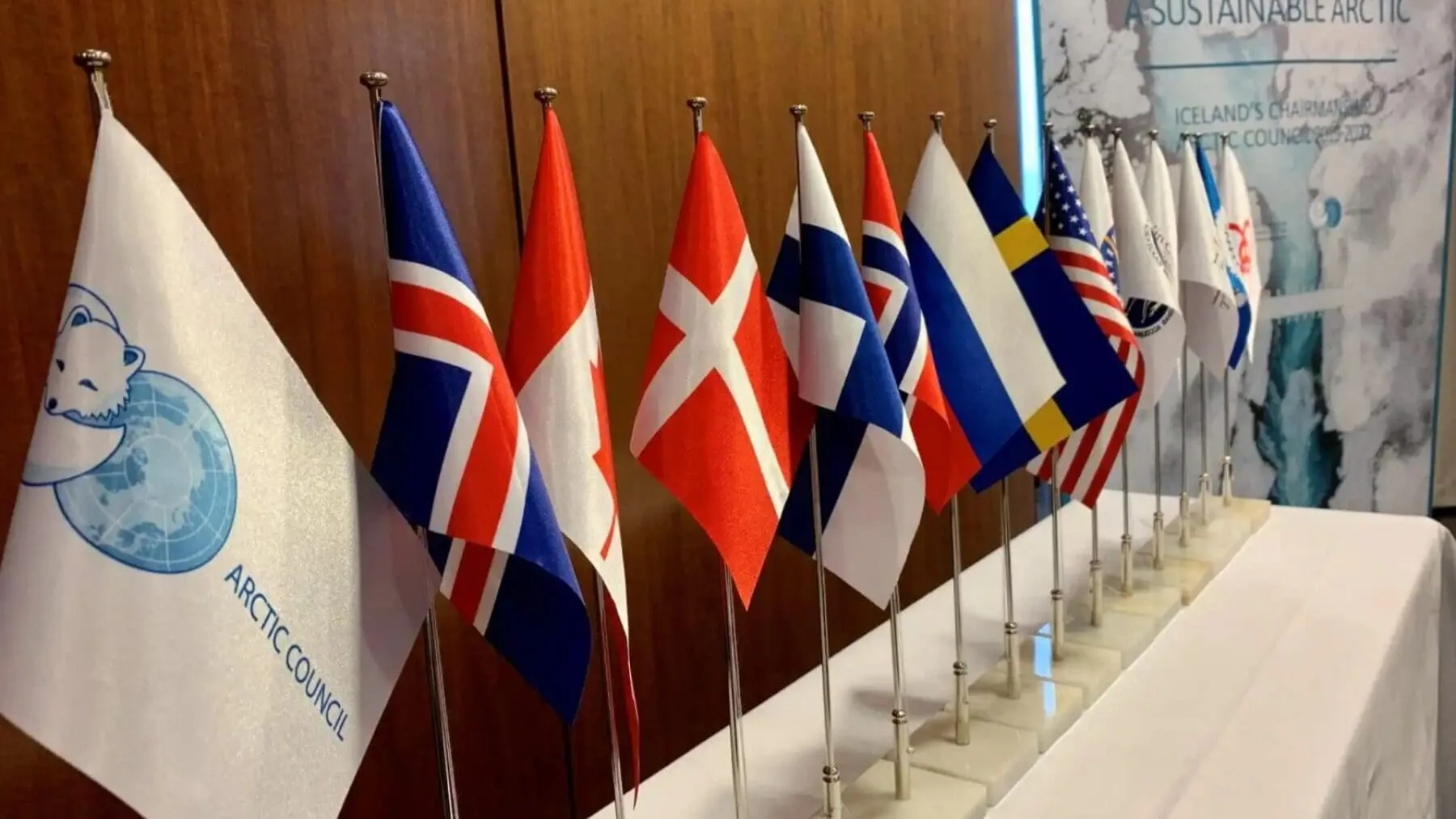 El Consejo Ártico bajo presión – Rusia, Estados Unidos y la disputa por Groenlandia