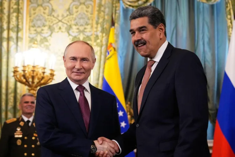 Maduro y Putin anunciaron la próxima firma de un acuerdo conjunto en Defensa y Energía / Créditos: archivo