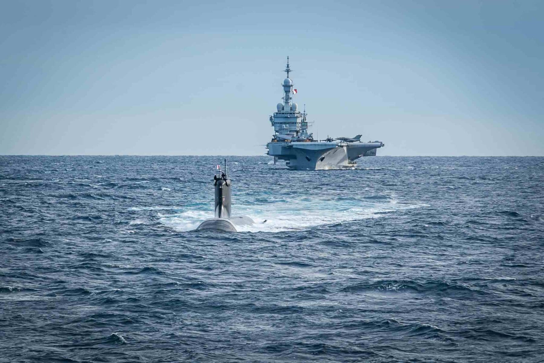 Francia lanza el ejercicio militar Polaris 25 en el Atlántico con maniobras de guerra naval intensiva