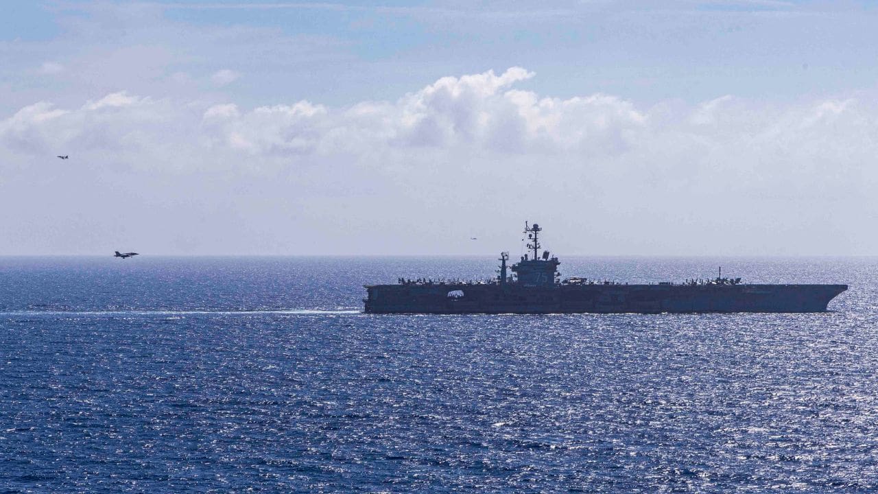 El Portaaviones USS Harry S. Truman de la Armada de EE.UU. habría finalizado su despliegue en el Mar Rojo tras los combates con los hutíes