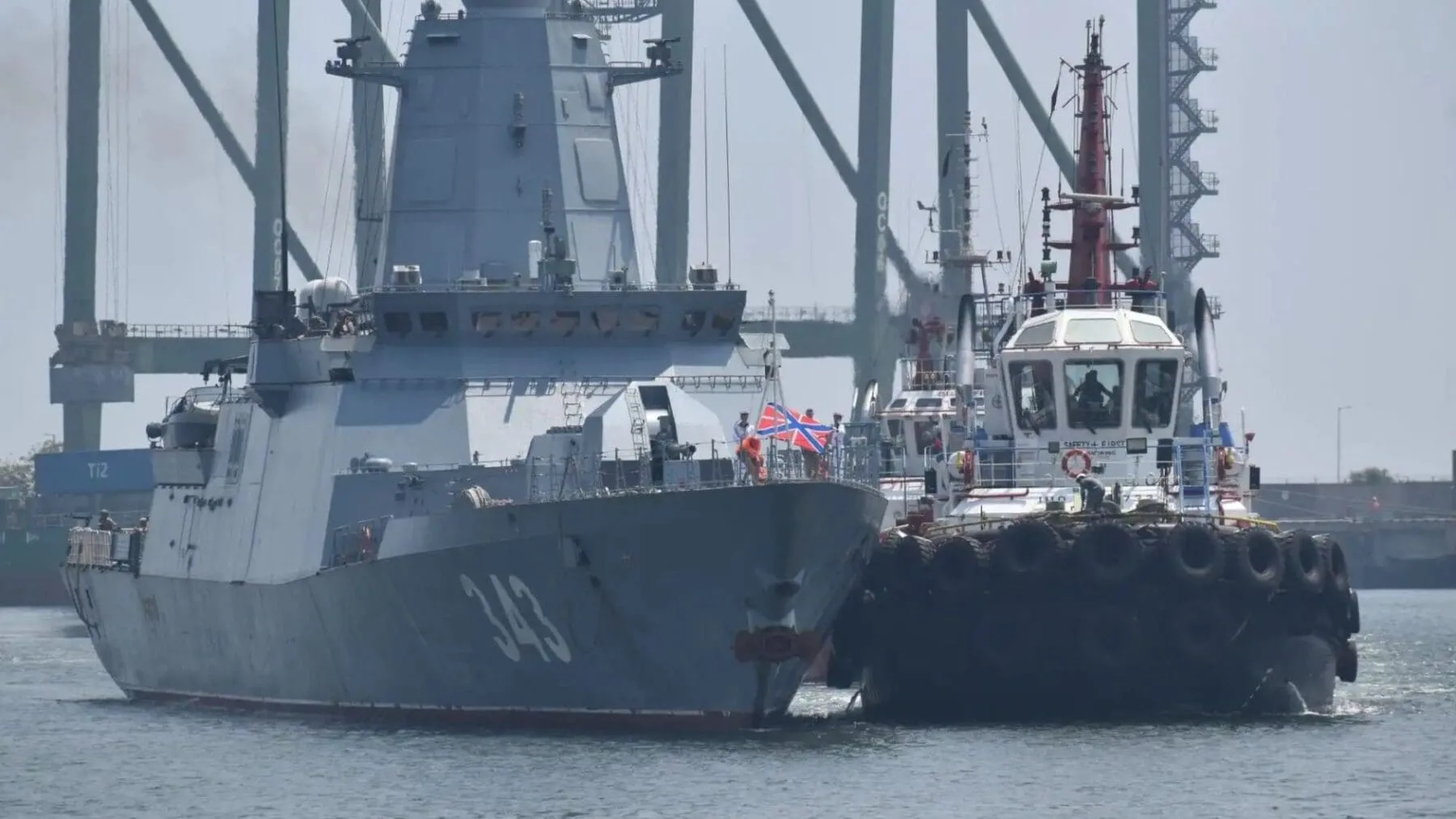 Polémica por el buque de guerra ruso que atravesó el Canal de la Mancha utilizando una identificación falsa