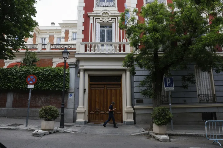 Edificio de la embajada de Argentina en España Bernardo Díaz