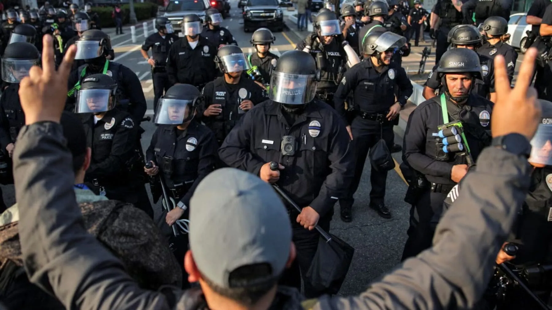 Trump despliega soldados de la Guardia Nacional y de la Infantería de Marina en California tras protestas masivas contra sus políticas de inmigración en Estados Unidos