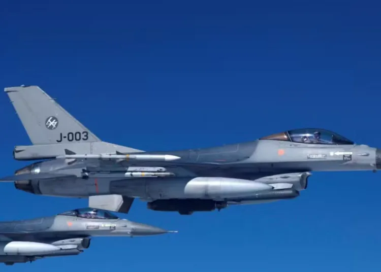 F-16 de la Fuerza Aérea holandesa. Créditos: Piroschka Van De Wouw/Reuters