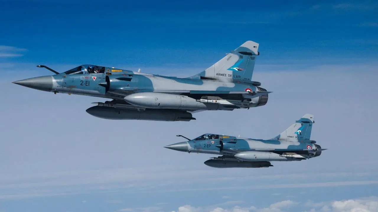 Francia entrenará más pilotos ucranianos en Mirage y refuerza el apoyo a la defensa aérea de Ucrania