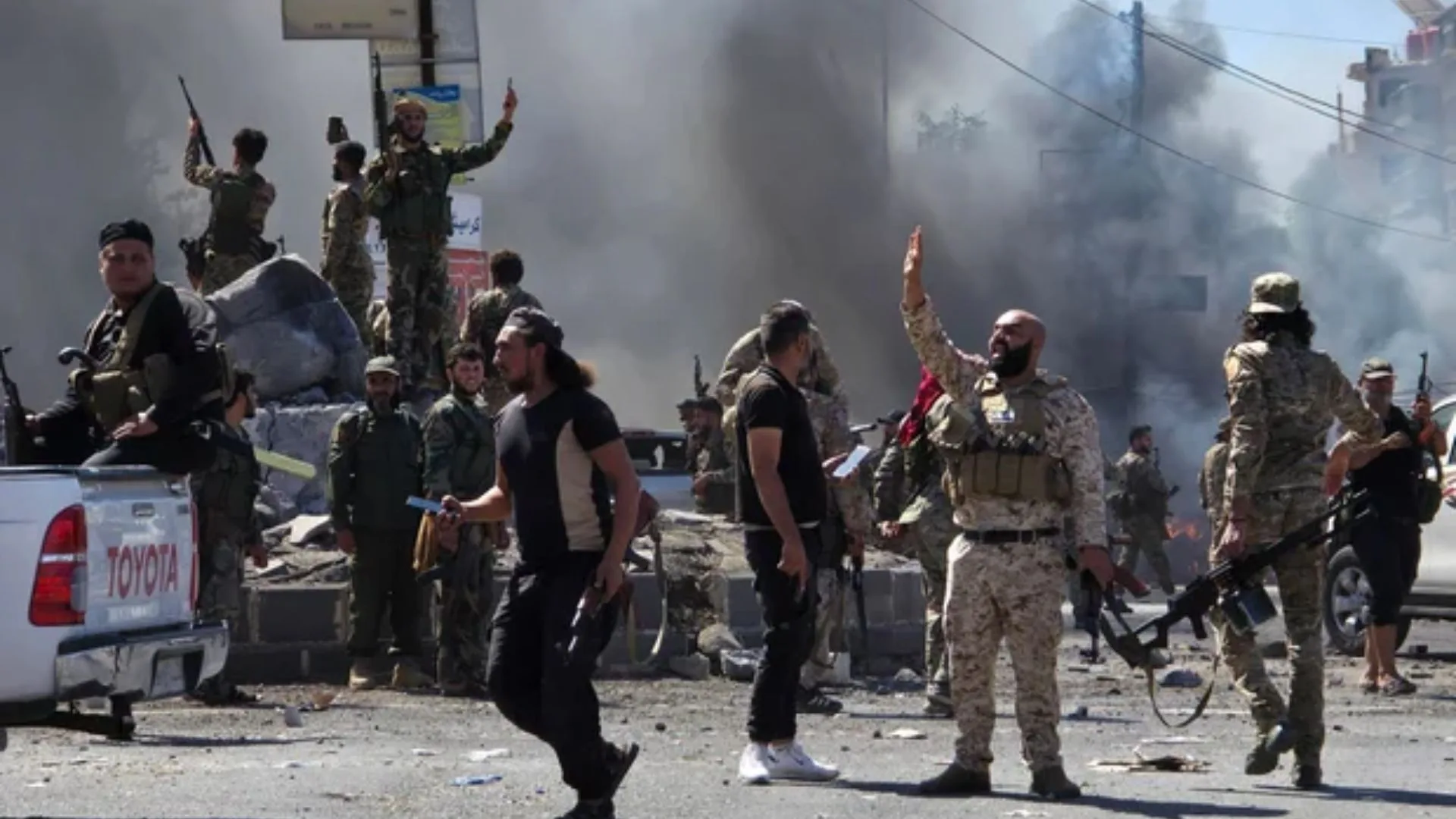 Se intensifican los combates en Siria por los ataques de Israel, mientras Estados Unidos pide el cese de las hostilidades