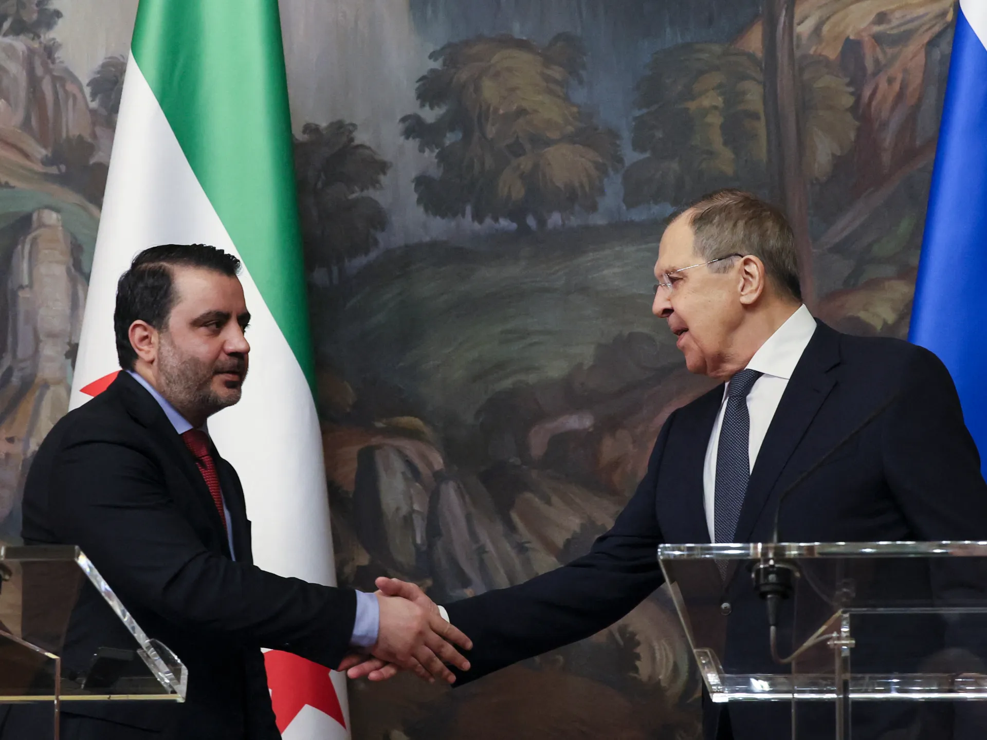 Siria y Rusia reafirman la cooperación estratégica mientras negocian el futuro de las bases militares