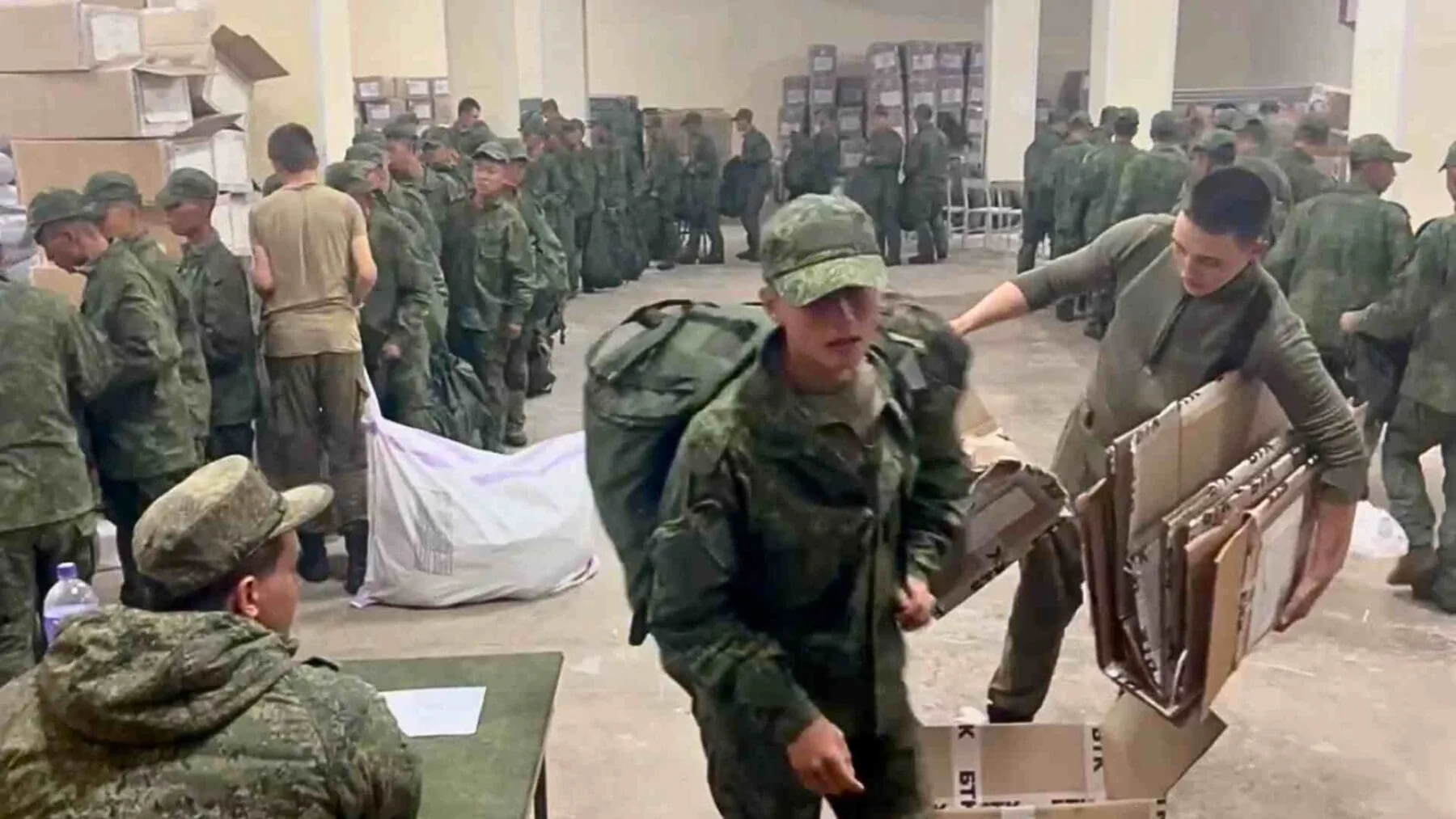 Corea del Norte refuerza su alianza con Rusia mediante el envío masivo de tropas y armamento