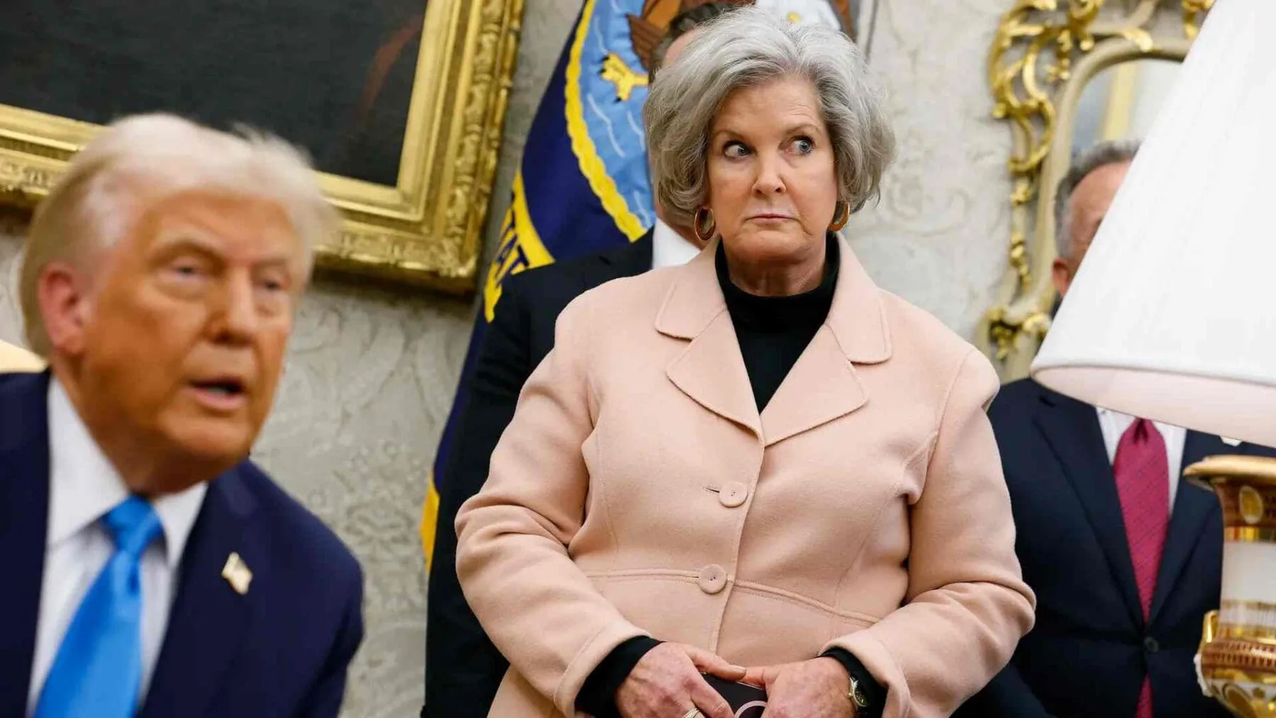 Trump denuncia campaña de desprestigio tras amenazas de hackers iraníes