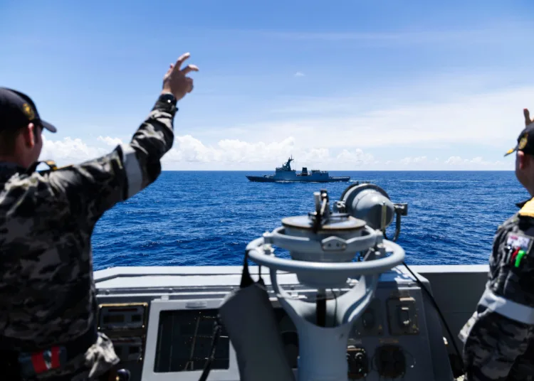 Royal Australian Navy destroyer HMAS Brisbane conducts Officer of the Watch Manoeuvrers with Philippine Navy ship BRP Jose Rizal during Exercise ALON 2025. *** Local Caption *** Exercise ALON 25 is a bilateral training activity planned and led by the Armed Forces of the Philippines and Australian Defence Force. Conducted from 15 to 29 August, it is the largest overseas military exercise for Australia in 2025. Over 3,600 personnel are participating in Exercise ALON 25 including members of the ADF and AFP, as well as elements of the Royal Canadian Navy, and the United States Marine Corps Marine Rotation Force Darwin. Exercise ALON 25 demonstrates the strength of the Strategic Partnership between Australia and the Philippines. It allows both nations to practice multi-domain warfighting skillsets while collaborating on regional security.