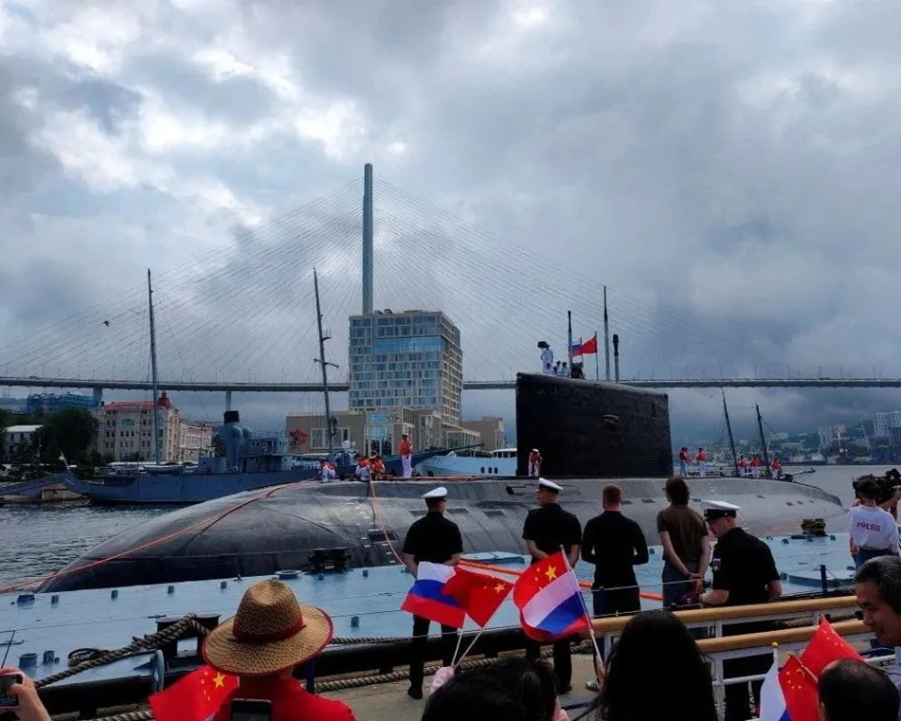 Japón en alerta por patrulla naval de Rusia y China cerca de su territorio tras maniobras en el Pacífico