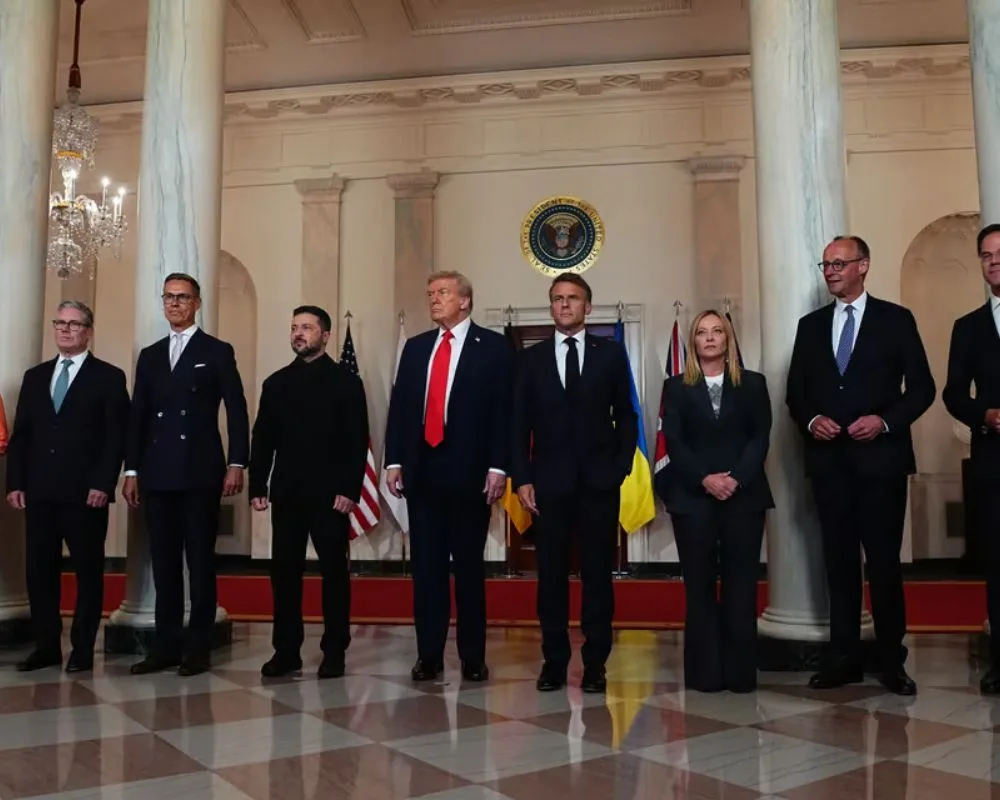 En medio de versiones de un posible despliegue, medio británico afirma que las fuerzas armadas de Reino Unido no podrían sostener un conflicto prolongado en Ucrania