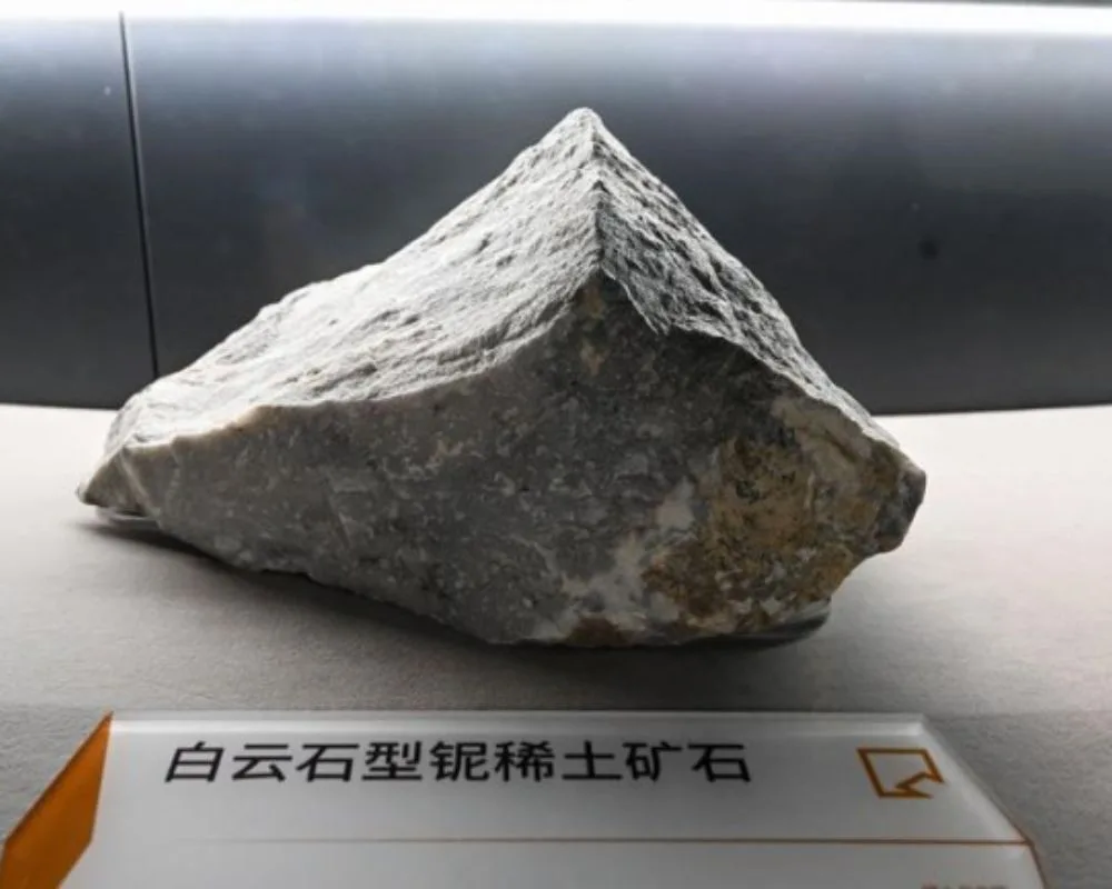 China endurece control sobre minerales y pone en jaque al sector defensa de EE.UU.