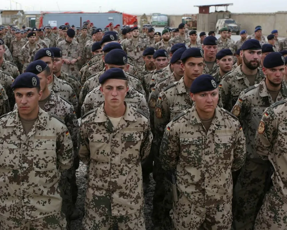 Alemania aprueba proyecto para impulsar el servicio militar voluntario, reforzar su Ejército, y aumentar el reclutamiento