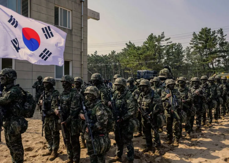 Corea del Sur busca reposicionarse ante la alianza de Rusia, China y Corea del Norte /Foto: Anthony Wallace/AFP/Getty Images
