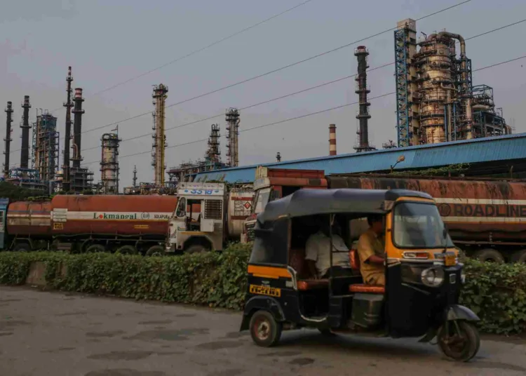 India reduciría sensiblemente sus importaciones de petróleo ruso tras las sanciones de Estados Unidos a refinerías de este país / Créditos: archivo
