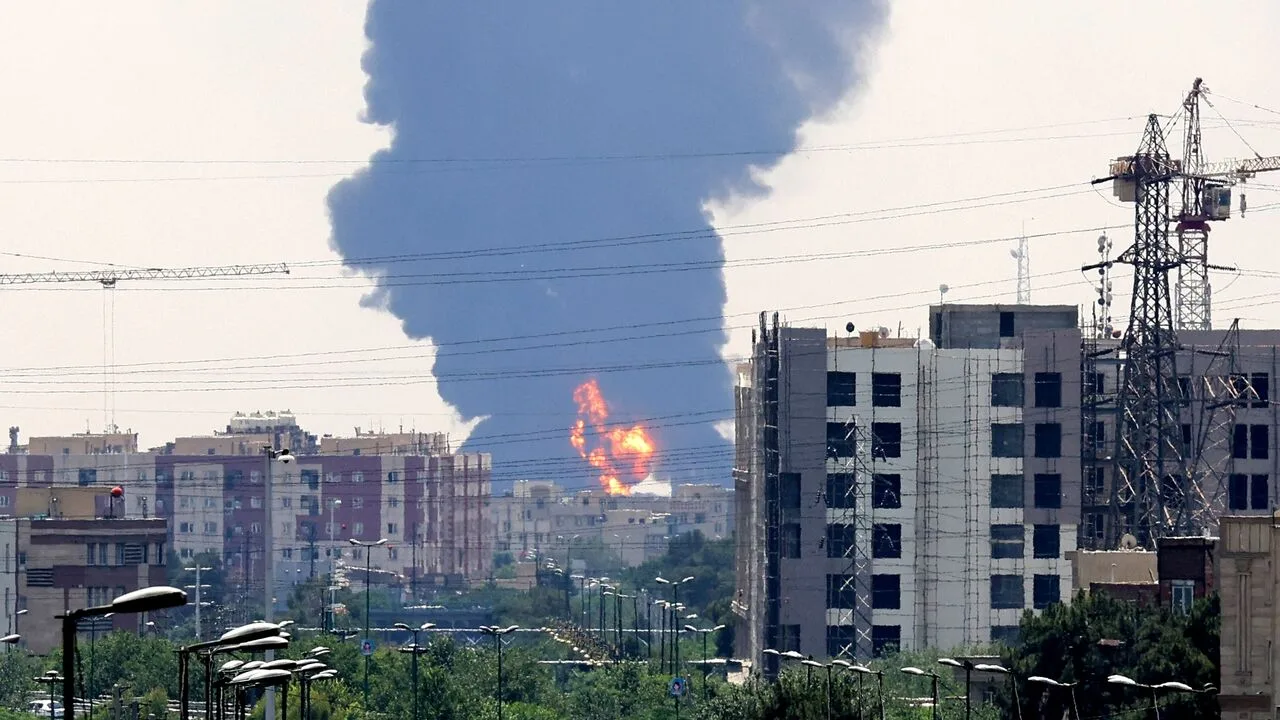 Irán e Israel intensifican sabotajes y ciberataques en medio de la guerra encubierta tras el conflicto de junio