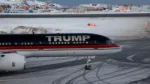 El avión de Donald Trump en Nuuk, la capital de Groenlandia, durante la última visita de su hijo, Donald Trump Jr. / Créditos: archivo