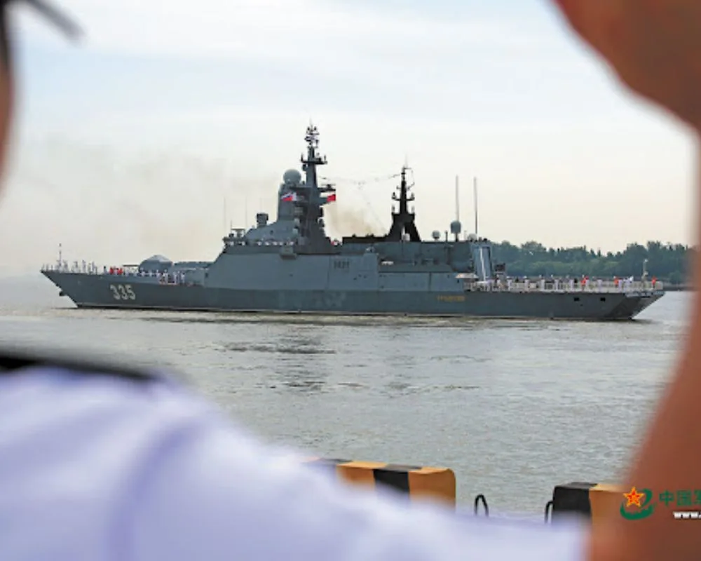 Rusia despliega buques en el Pacífico y Japón eleva la alerta de los aliados de EE.UU. en la región