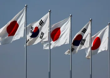 banderas de Japón y Corea del Sur