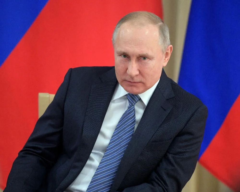 Putin desafía a Zelenski en Moscú mientras Trump presiona por una negociación