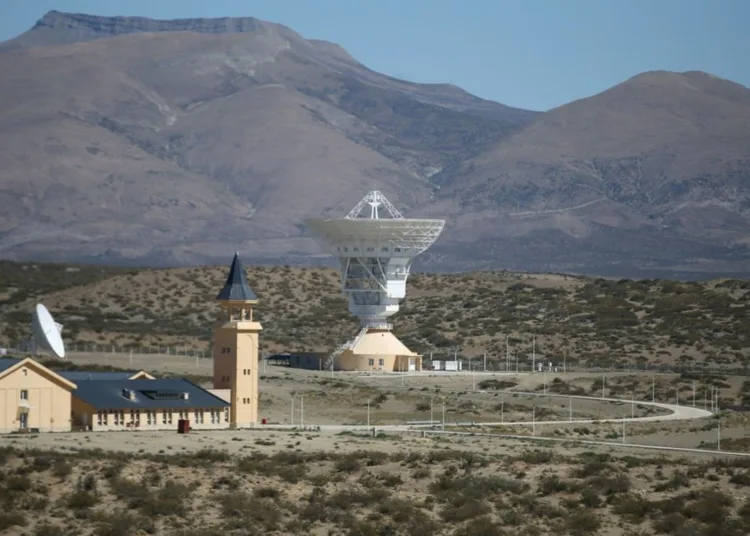 Estados Unidos desmiente el uso militar de la base espacial china en Argentina / Fuente: Chequeado.