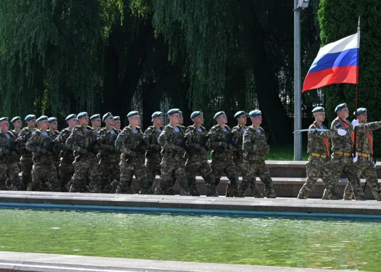 © RIA Novosti / Viktor Tolochko. Militares de las Fuerzas Armadas rusas en la ceremonia de apertura de los ejercicios de la OTSC Interaction-2025, Search-2025 y Echelon-2025.