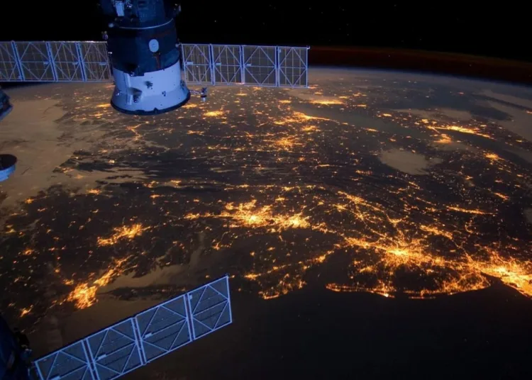 Space Insider