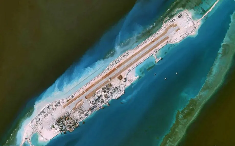 Vietnam refuerza su presencia en el Mar de China Meridional con la construcción de infraestructura militar