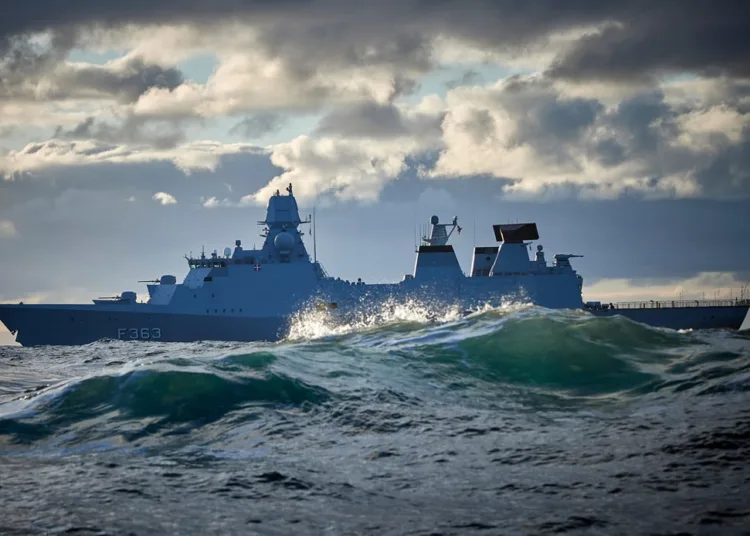 Fragata danesa F363 Niels Juel. Foto del Ministerio de Defensa danés por Henning Jespersen-Skree