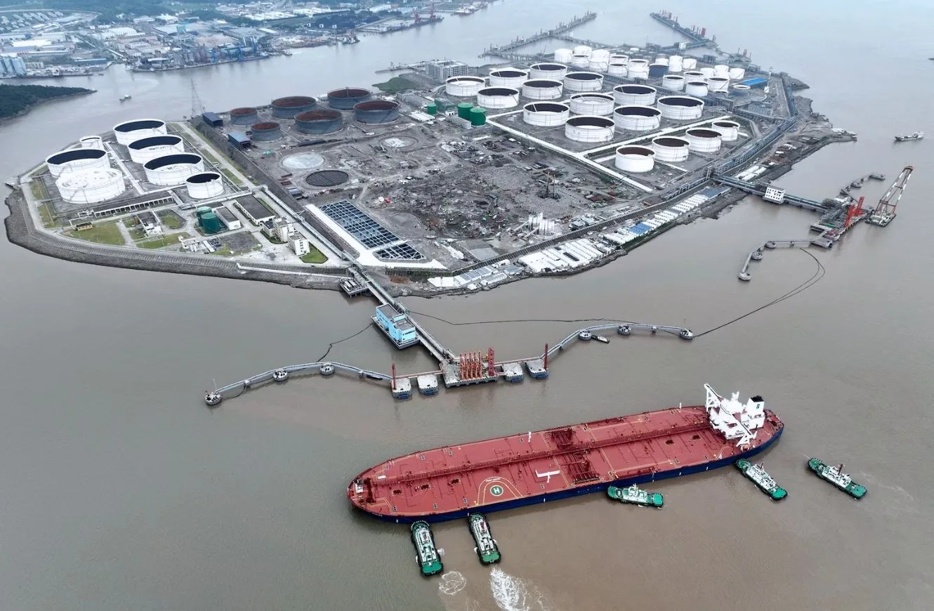 China acelera la construcción de reservas estratégicas y el petróleo venezolano gana protagonismo en su estrategia de acopio energético