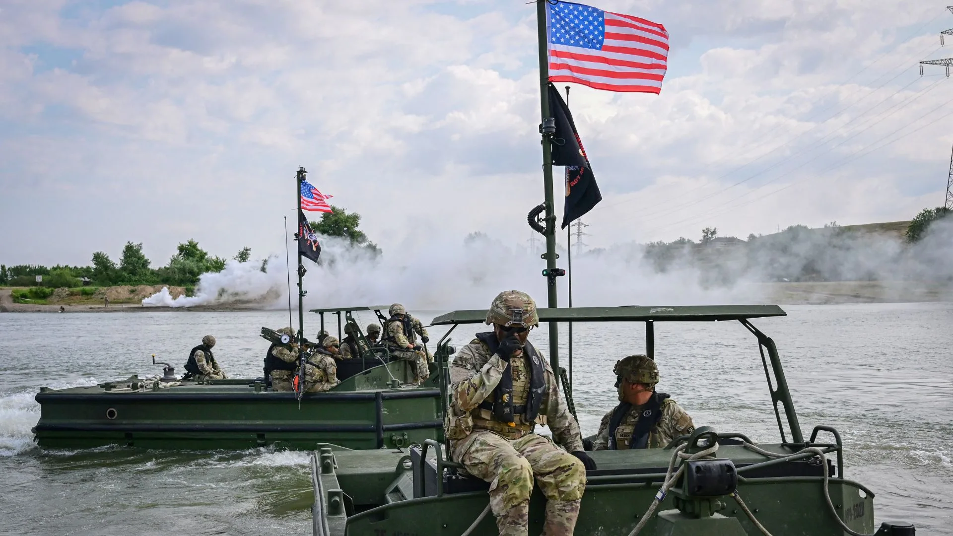 Estados Unidos reducirá su presencia militar en Rumania y en el flanco oriental de la OTAN