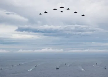 China y Estados Unidos se disputan el liderazgo marítimo con sus modernas flotas / Créditos: Armada de EE.UU./Ezekiel Duran