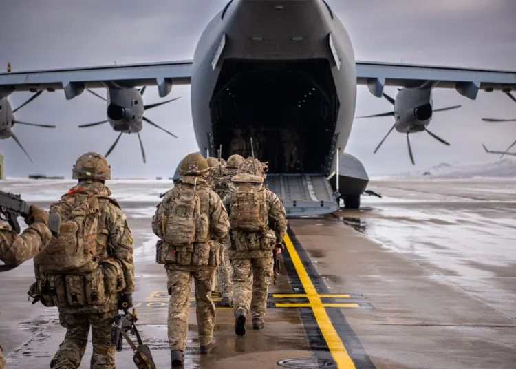 Imágenes de los ejercicios militares de las Fuerzas Armadas Británicas en las Islas Malvinas. Crédito: BFSAI