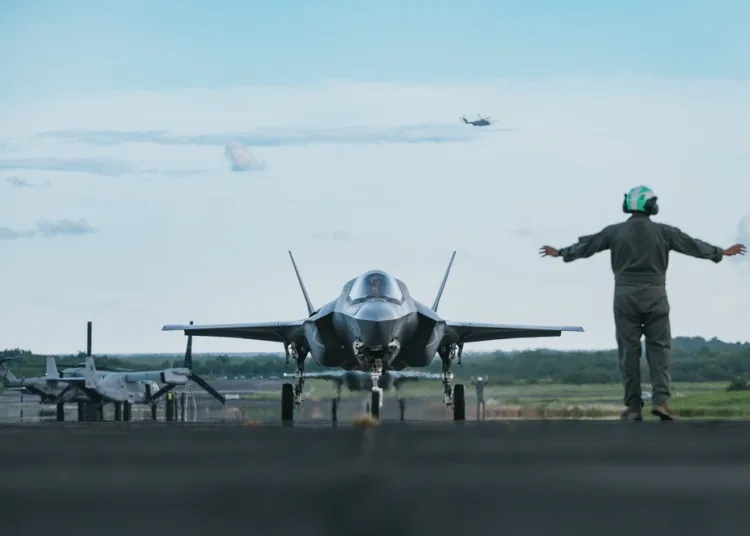 Estados Unidos evalúa permitir ataques terrestres en Venezuela / Créditos: Fuerza Aérea de los EE. UU. por la Aerotécnica de Primera Clase Katelynn Jackson)