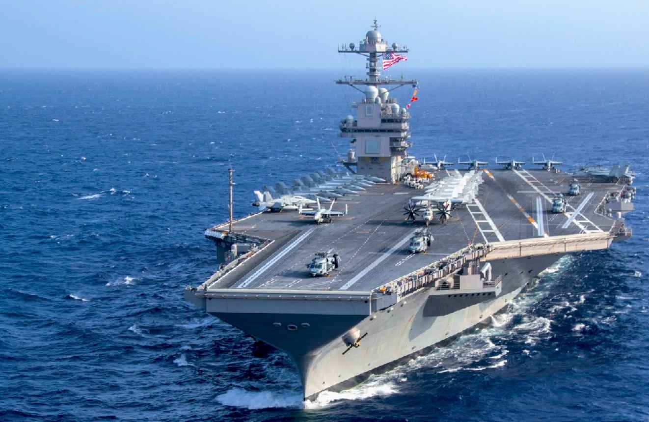 El portaviones USS Gerald Ford, estacionado cerca de Venezuela