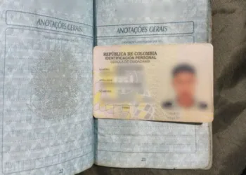 Rusia revela documentos de combatientes extranjeros en Ucrania / Créditos: agencia Tass