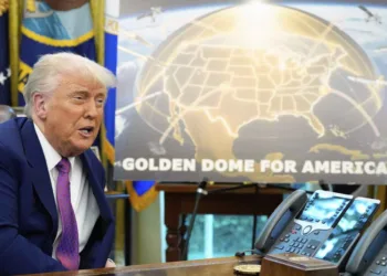 Trump Domo Dorado