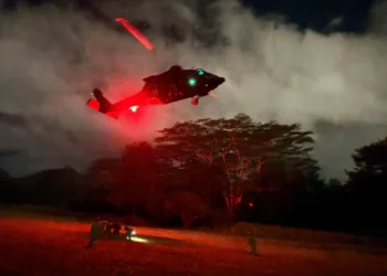 (Foto del Ejército de los EE. UU. por el Soldado Justin Hicks)