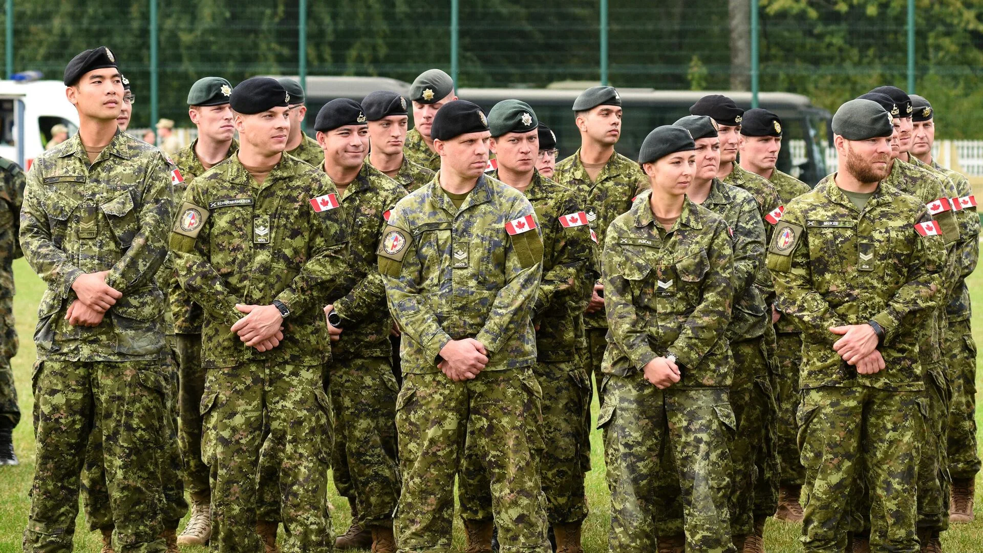 Soldados canadiense