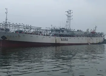 Llegan los primeros buques al Atlántico Sur para la temporada de pesca