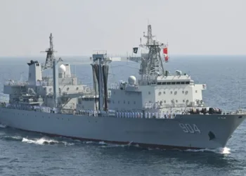 El buque de la Armada china (NS) Gaoyouhu