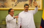 El presidente de Colombia, Gustavo Petro (i), y el de Venezuela, Nicolás Maduro, este sábado en Caracas./MIGUEL GUTIERREZEFE