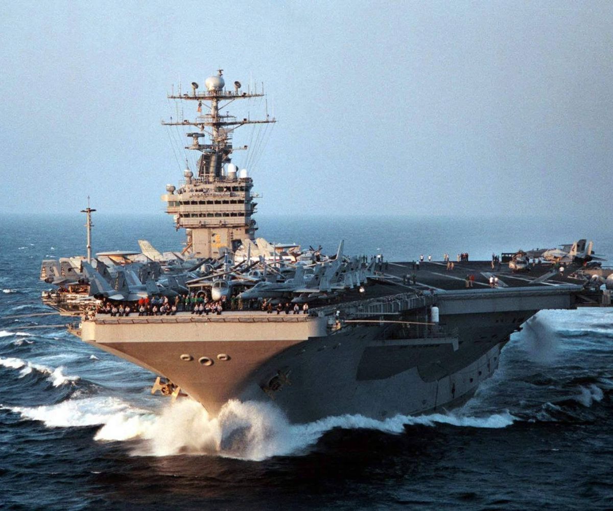 El portaaviones nuclear USS George Washington.