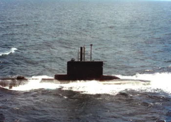 El submarino ARA San Luis en superficie. Crédito: archivo