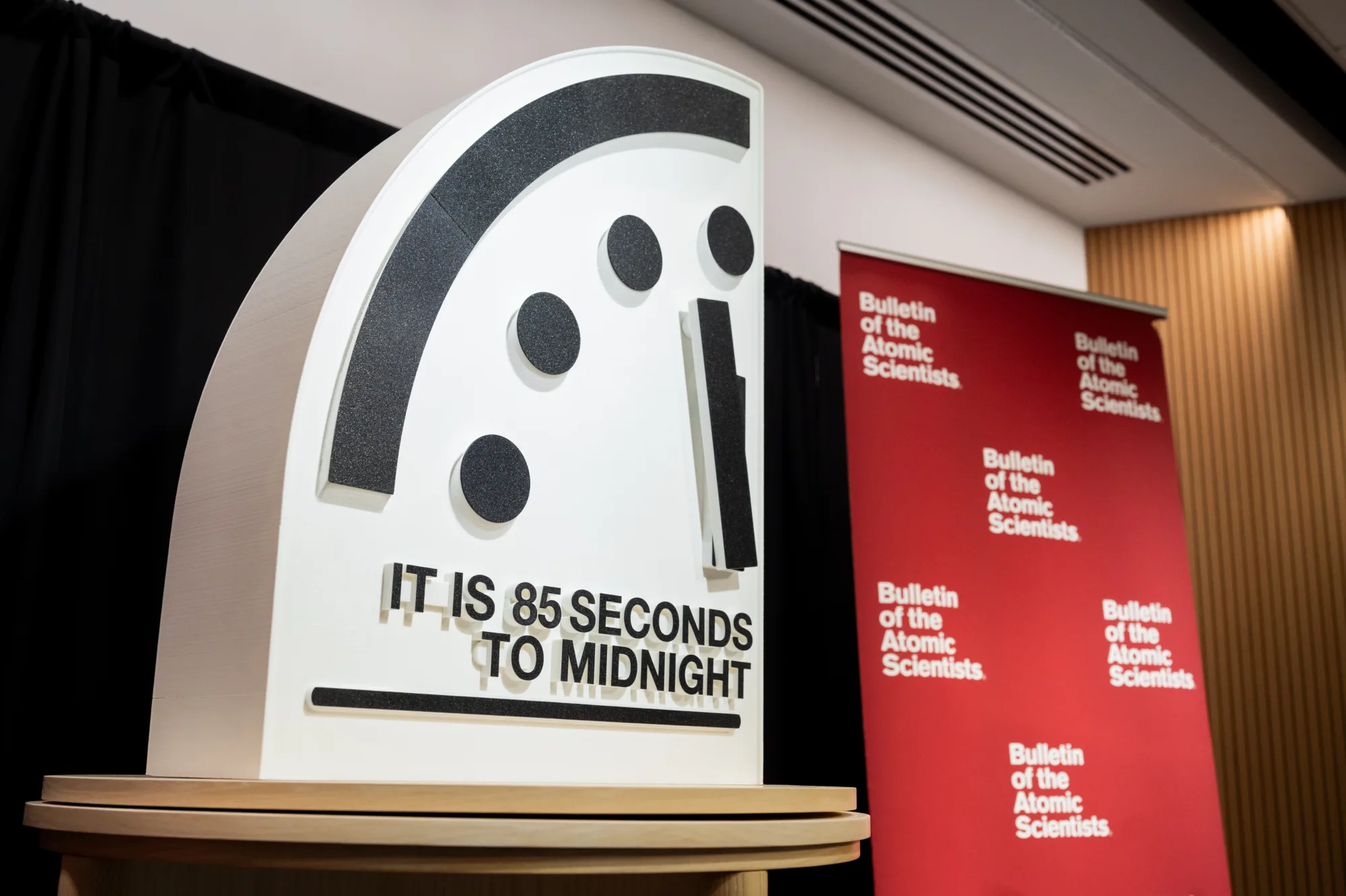 Reloj del Juicio Final 2026-Crédito Bulletin of the Atomic Scientists.