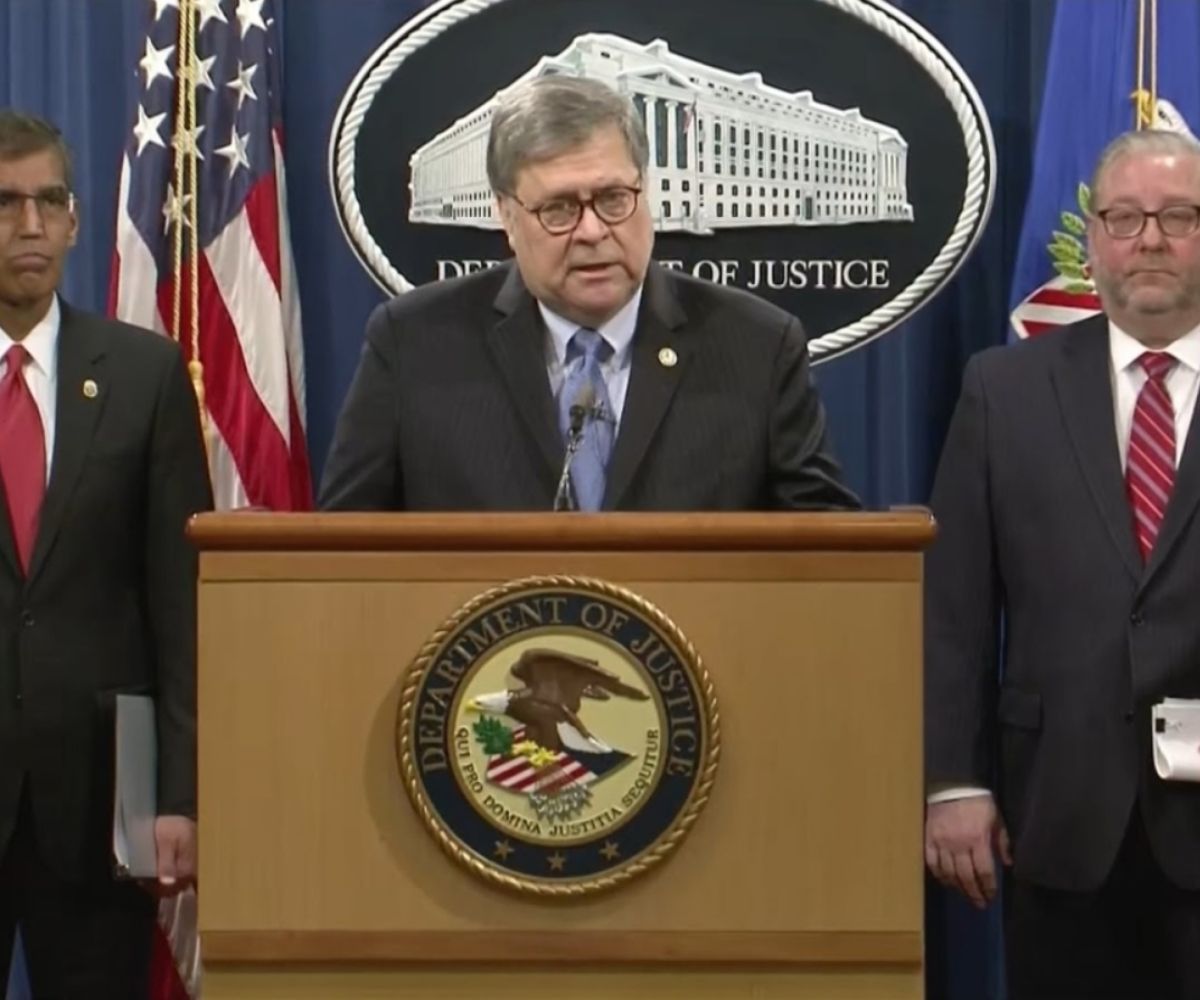 fiscal general William Barr